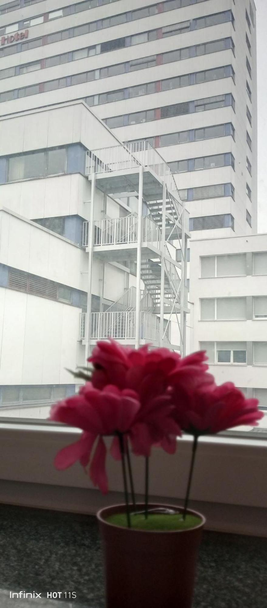 Gemuetliches Lisa Zimmer Mit Gemeinschaftskueche Heilbronn Zentrum Exteriér fotografie